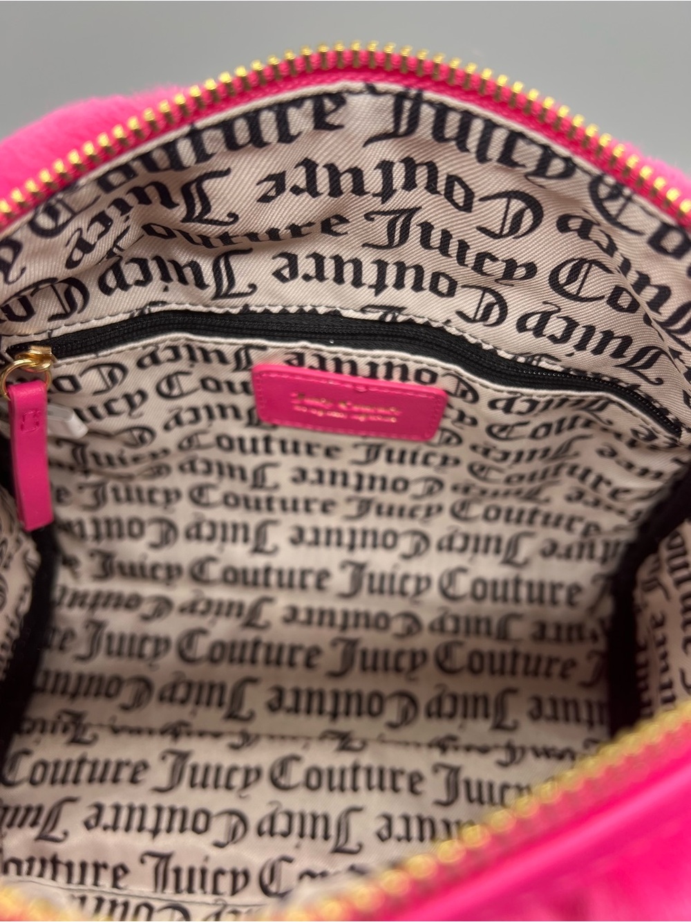 Juicy couture let’s get cozy satchel purse - Picture 11 of 12